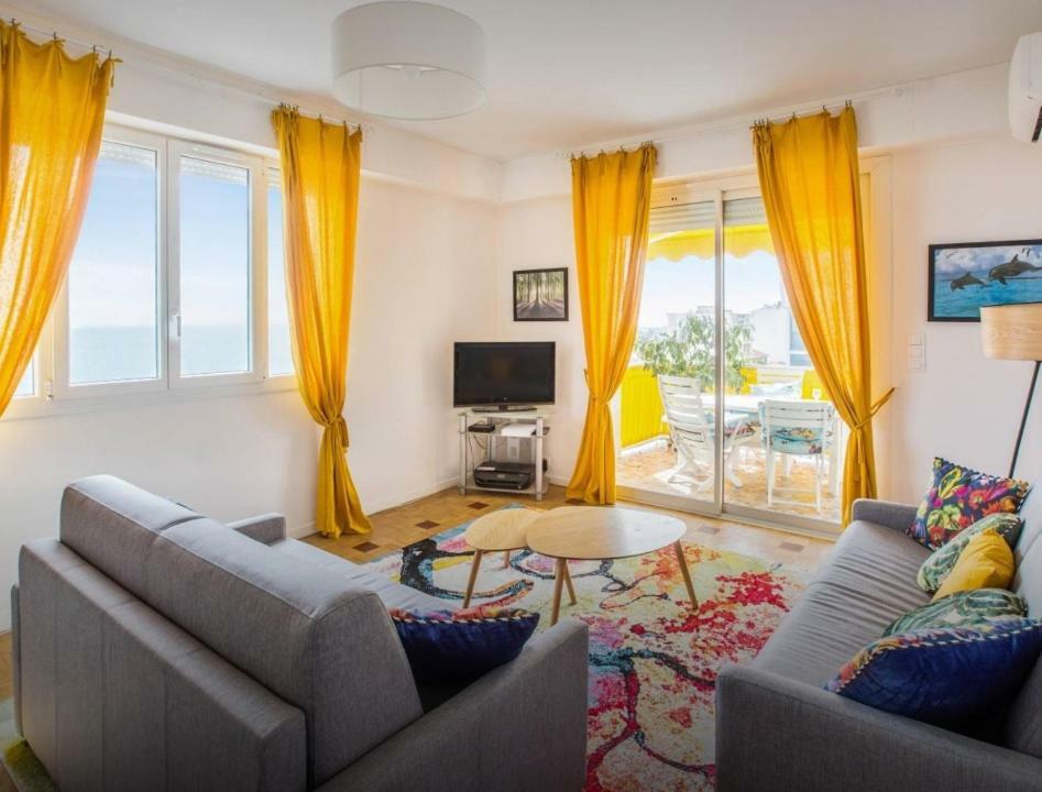 Stunning 2 Bed Flat Nice Front Of The Beach Seaview Apartment Екстериор снимка